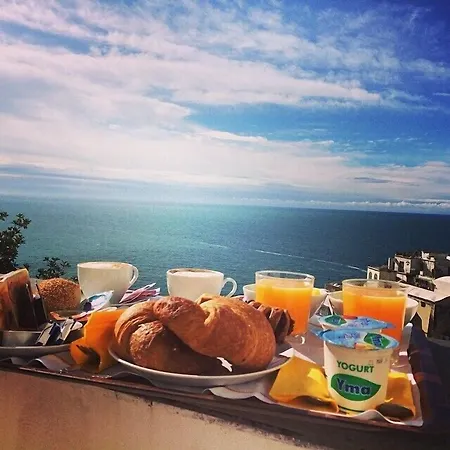 Alojamento de Acomodação e Pequeno-almoço Yiara (adults Only) Positano