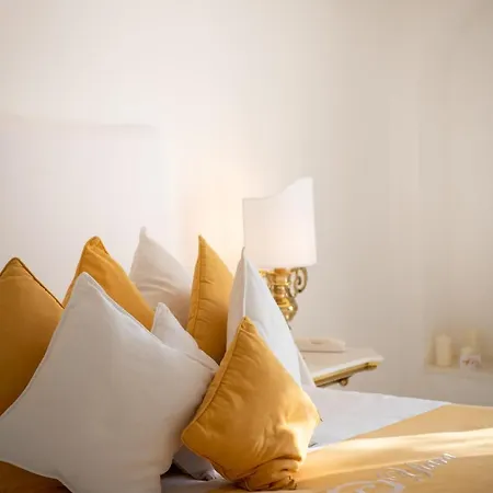 Alojamento de Acomodação e Pequeno-almoço Yiara (adults Only) 4*