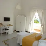 Yiara (adults Only) Alojamento de Acomodação e Pequeno-almoço Positano