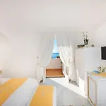 Yiara (adults Only) Alojamento de Acomodação e Pequeno-almoço 4*