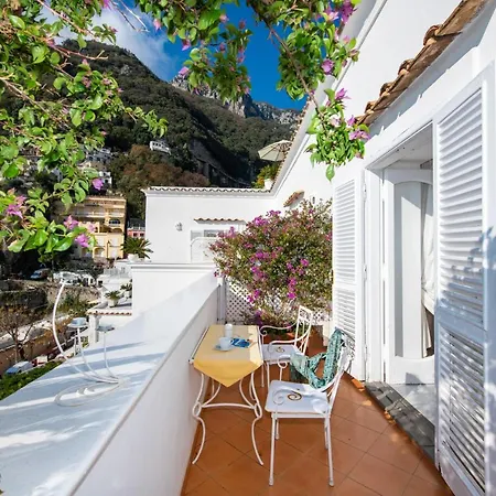 Yiara Bed & Breakfast