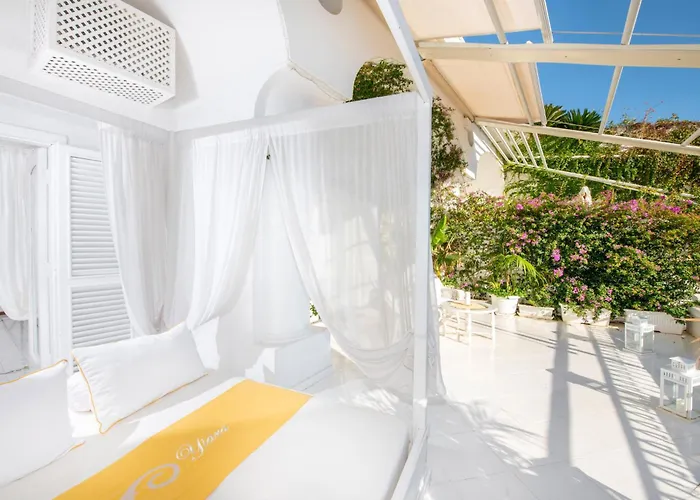 Yiara Bed & Breakfast 4*