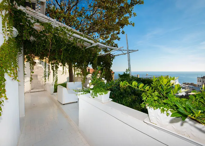 Yiara (adults Only) Bed and Breakfast Ποζιτάνο