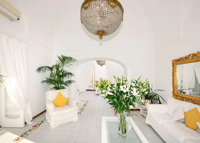 Yiara Bed & Breakfast 4*