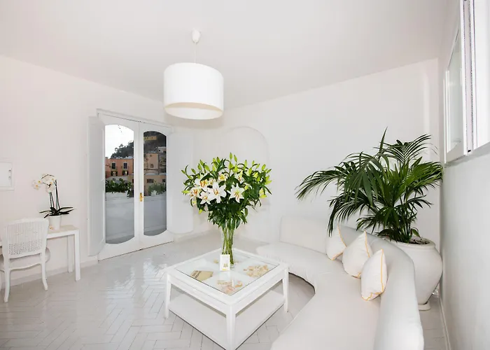 Bed & Breakfast Yiara 4*