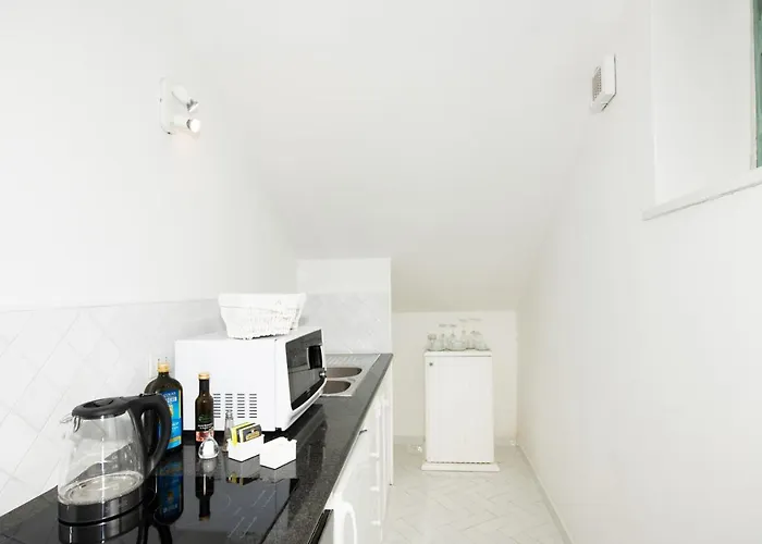 Yiara (adults Only) 4* Ποζιτάνο