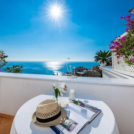 Yiara (adults Only) Bed & Breakfast Positano