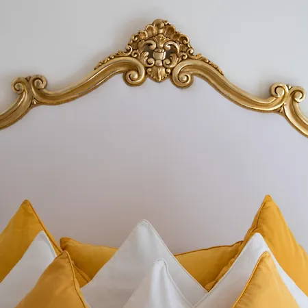 Yiara (adults Only) Positano